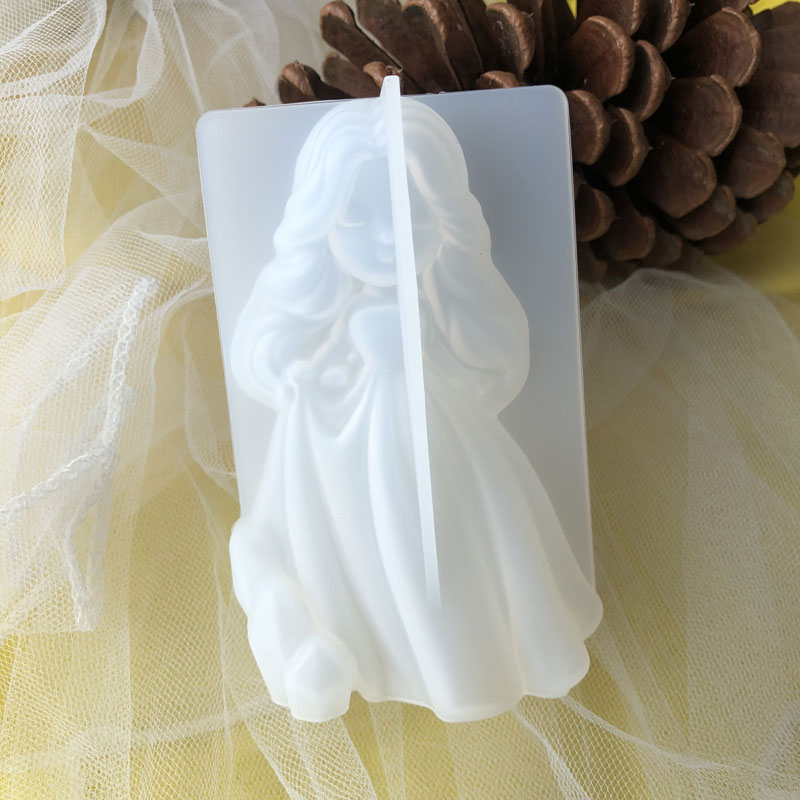 3D Cute Princess Silicone Cand - Candle Making Accessories のレビューと価格
