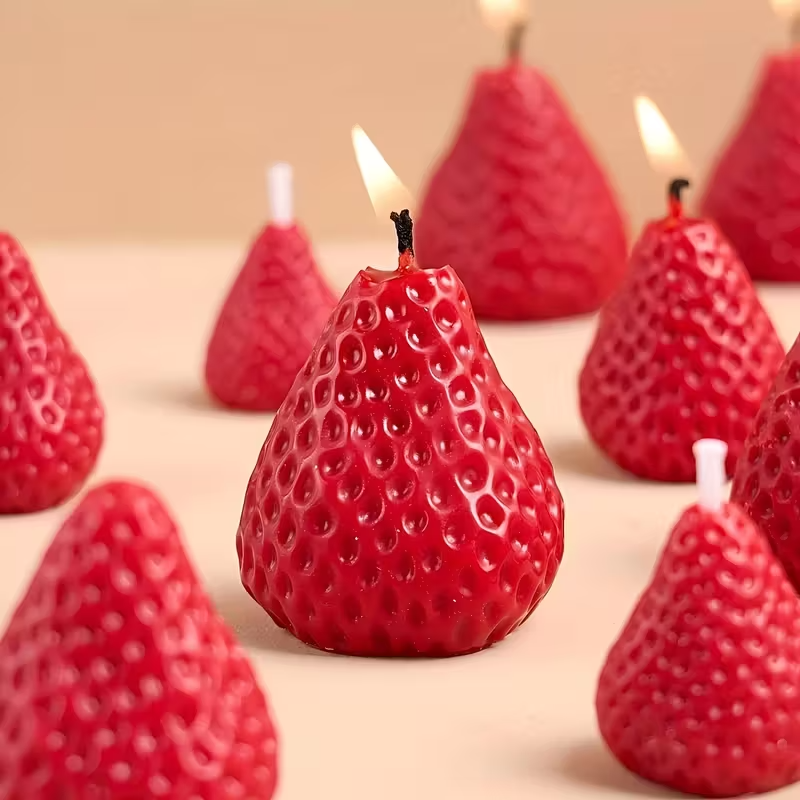 Strawberry Silicone Candle Mol - Candle Making Factory のレビューと価格