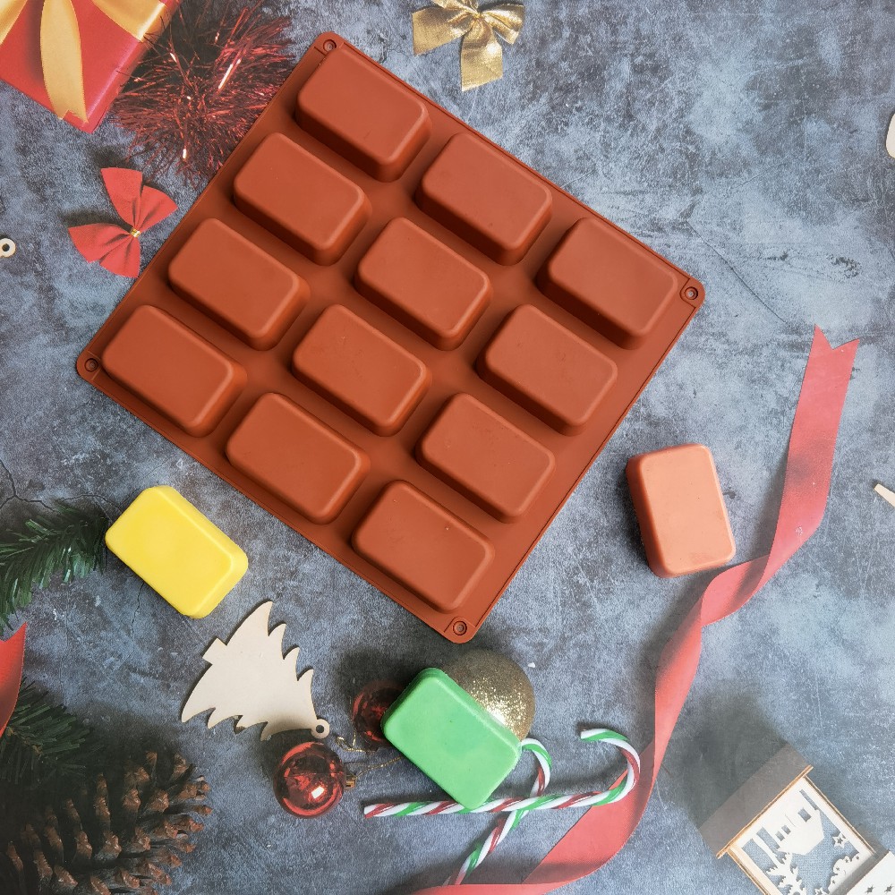 12 Cavity Square Silicone Soap - Candle Making Video のレビューと価格